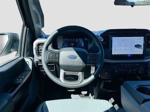 Used 2024 Ford F150 XL image 21