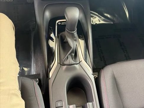 Used 2026 Toyota Corolla SE FWD image 17