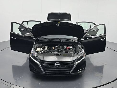 Certified 2024 Nissan Altima 2.5 SV FWD image 44
