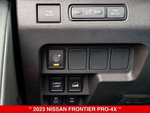 Certified 2023 Nissan Frontier PRO-4X w/ Technology Package AWD/4WD image 20