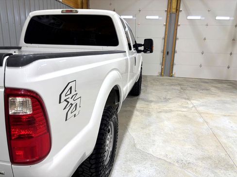 Used 2016 Ford F250 XL w/ Power Equipment Group image 10