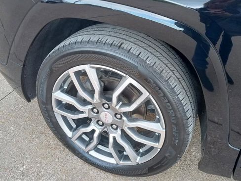 Used 2022 GMC Terrain Denali w/ LPO, Floor Liner Package AWD/4WD image 5