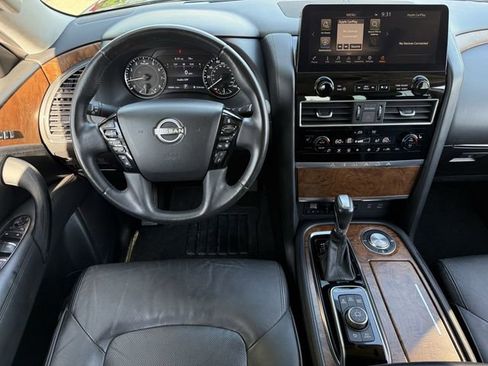Used 2023 Nissan Armada SL w/ Captain's Chairs Package RWD image 12