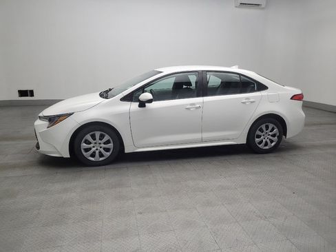 Used 2023 Toyota Corolla LE image 2