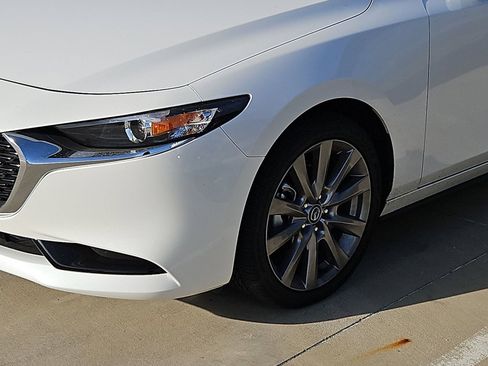 Used 2026 MAZDA MAZDA3 2.5 S Sedan w/ Preferred Pkg FWD image 24