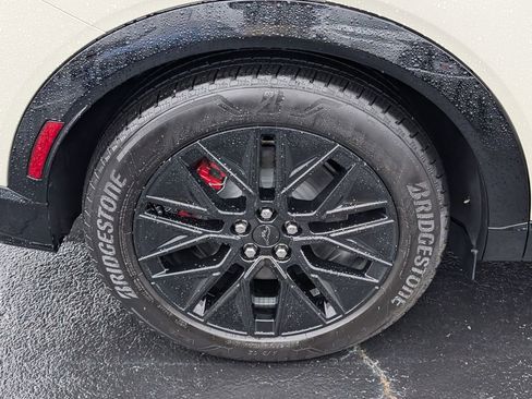 Used 2025 Ford Mustang Mach-E Premium w/ Sport Appearance Package image 26