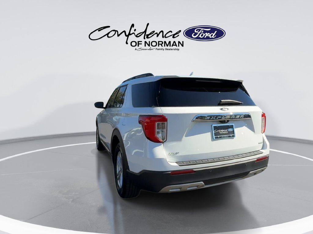 Used 2020 Ford Explorer XLT w/ Equipment Group 202A RWD image 8