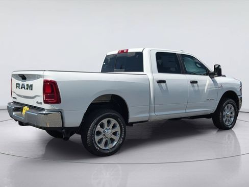 New 2026 RAM 2500 Big Horn AWD/4WD image 3
