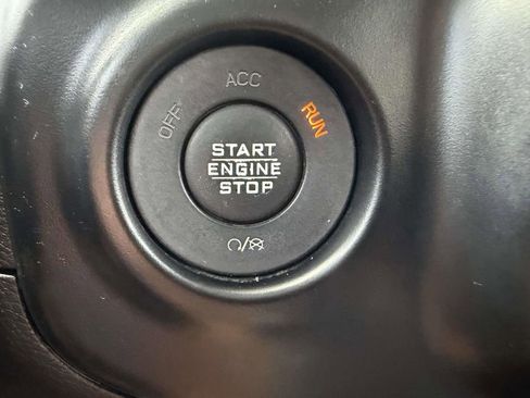 Used 2020 Jeep Wrangler Unlimited Sport AWD/4WD image 10