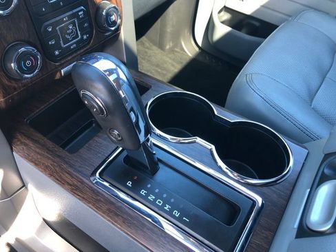 Used 2013 Ford F150 Lariat w/ Luxury Equipment Group image 27