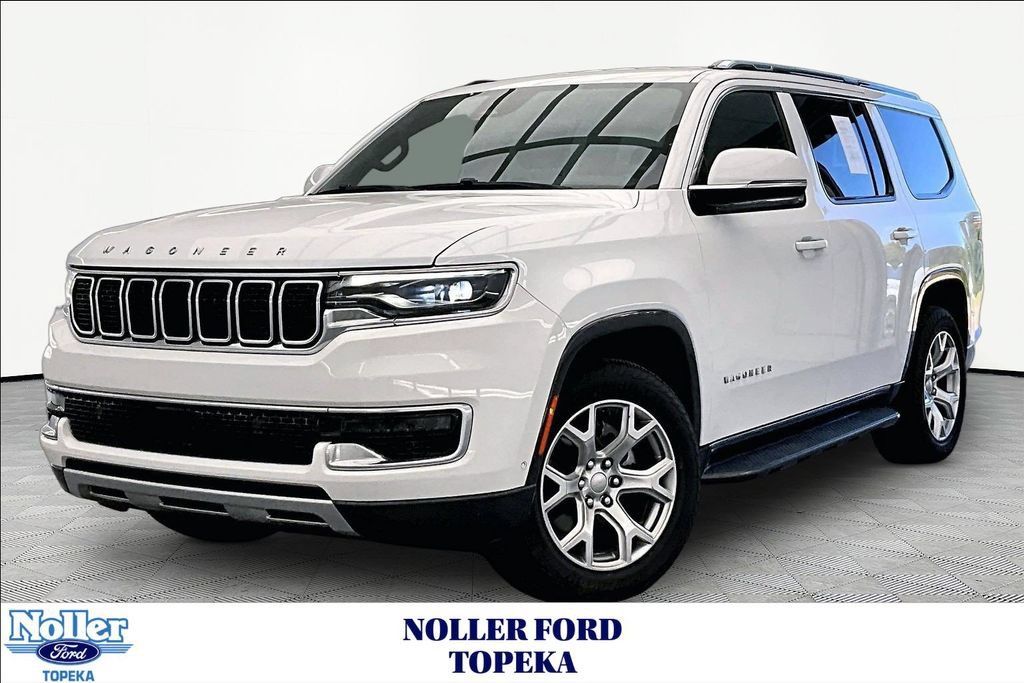 Used 2022 Jeep Wagoneer Series II AWD/4WD image 1