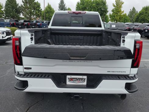 New 2025 GMC Sierra 3500 Denali Ultimate image 12