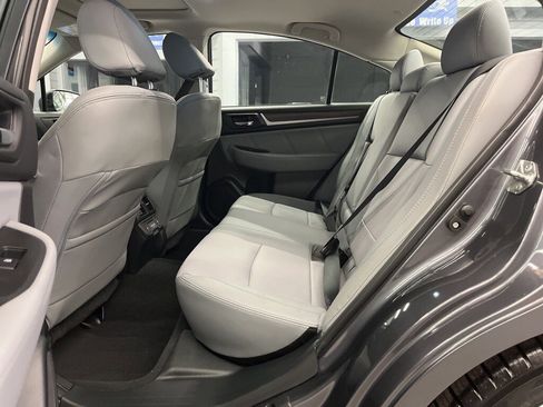 Used 2018 Subaru Legacy 3.6R Limited image 33
