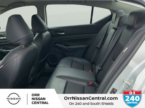 Used 2024 Nissan Altima 2.5 SR FWD image 13