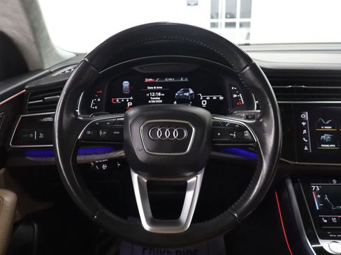 Used 2020 Audi Q8 Prestige w/ Prestige Package AWD/4WD image 39