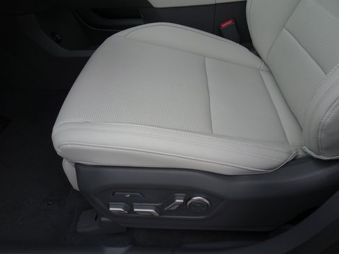 New 2026 Hyundai Santa Fe Calligraphy AWD/4WD image 9
