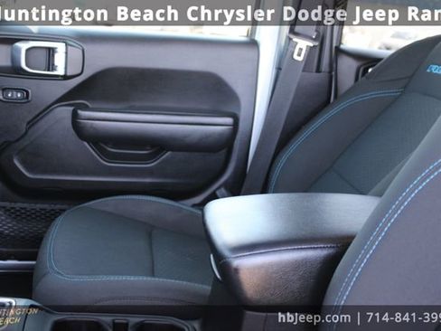 Used 2022 Jeep Wrangler Unlimited Rubicon 4xe image 35