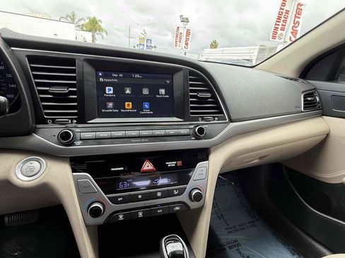 Used 2018 Hyundai Elantra Value Edition image 87