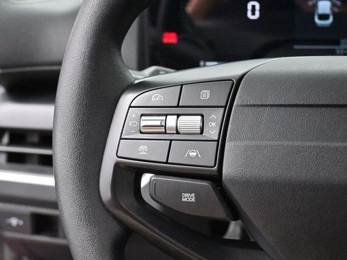 Used 2025 Kia K4 FWD image 16