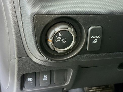 Used 2013 Honda Ridgeline Sport image 18