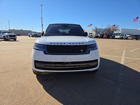 Used 2023 Land Rover Range Rover Autobiography image 8
