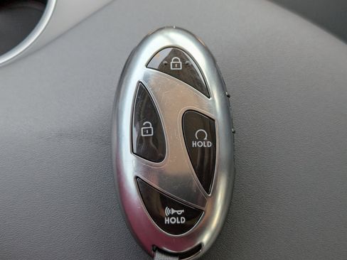 New 2025 Hyundai Sonata Limited image 30