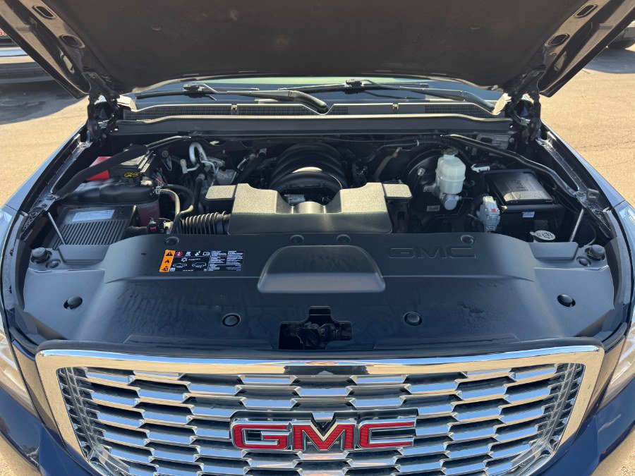 Used 2018 GMC Yukon XL Denali w/ Denali Ultimate Package AWD/4WD image 26