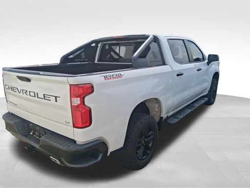 Used 2022 Chevrolet Silverado 1500 LT Trail Boss w/ Convenience Package II AWD/4WD image 18