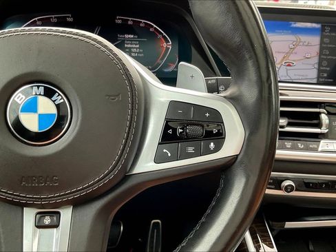 Used 2021 BMW X7 xDrive40i w/ M Sport Package AWD/4WD image 12