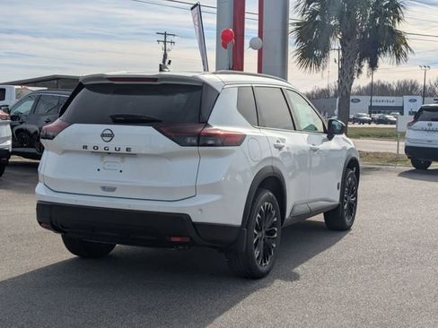 New 2026 Nissan Rogue SV FWD image 3