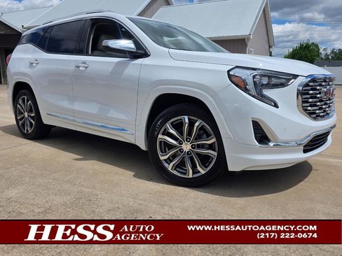 Used 2020 GMC Terrain Denali w/ LPO, Floor Liner Package AWD/4WD image 1