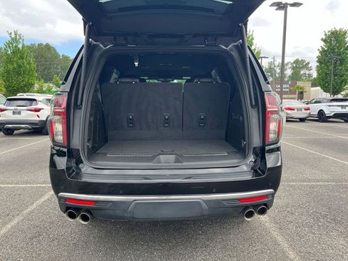 Used 2024 Chevrolet Tahoe Premier AWD/4WD image 11