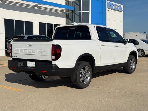 New 2026 Honda Ridgeline RTL image 3