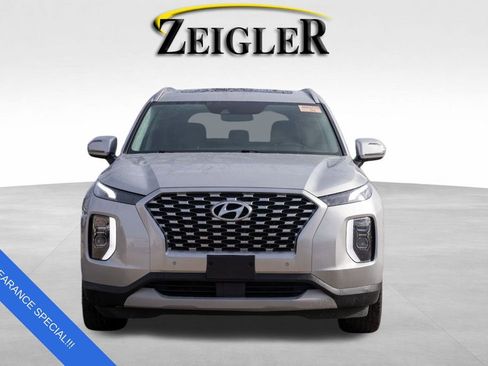 Used 2022 Hyundai Palisade SEL w/ 8P Bench Seat Package image 2