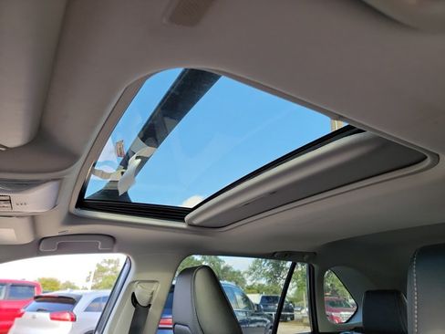 Used 2025 Toyota RAV4 XLE Premium FWD image 16