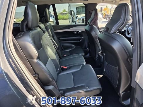 Used 2022 Volvo XC90 T5 Momentum AWD/4WD image 16