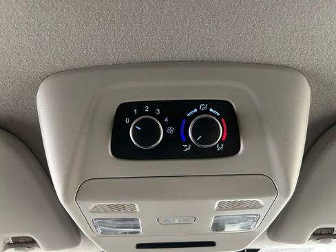 Certified 2025 Ford Transit 350 XLT RWD image 23