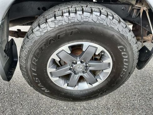Used 2019 Nissan Frontier PRO-4X AWD/4WD image 19