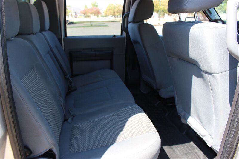 Used 2015 Ford F250 XL w/ Power Equipment Group RWD image 18