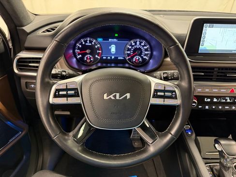 Used 2022 Kia Telluride SX w/ SX Prestige Package image 23