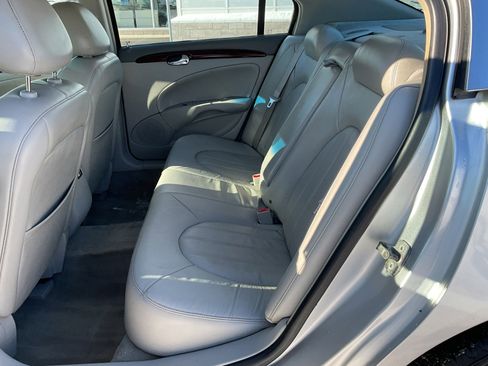 Used 2009 Buick Lucerne CXL image 18