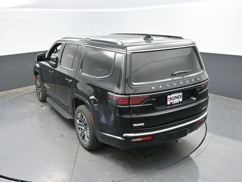 Used 2024 Jeep Wagoneer Series II AWD/4WD image 42