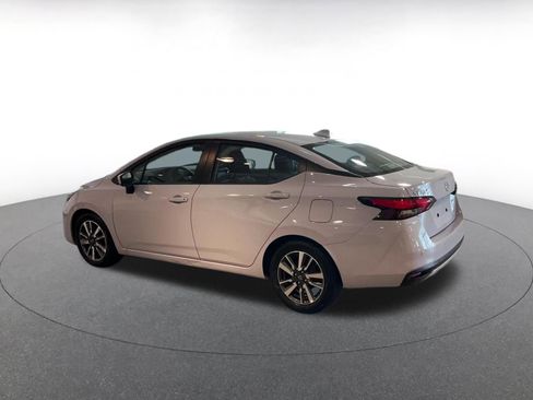 Used 2025 Nissan Versa SV FWD image 9