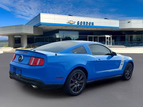 Used 2010 Ford Mustang GT image 8