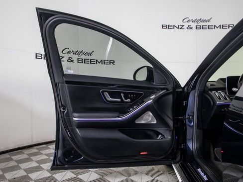 Used 2022 Mercedes-Benz S 500 4MATIC image 18
