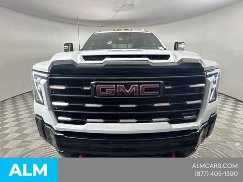 Used 2025 GMC Sierra 2500 AT4X AWD/4WD image 2