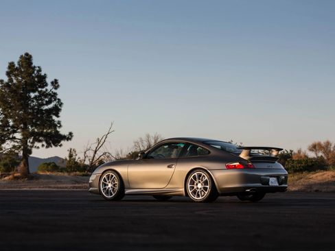 Used 2004 Porsche 911 GT3 image 15