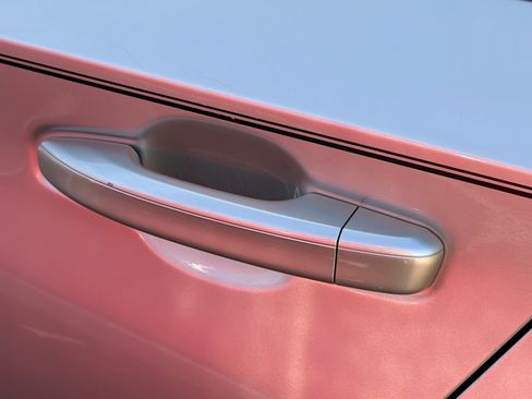 Used 2018 Honda Accord EX image 8
