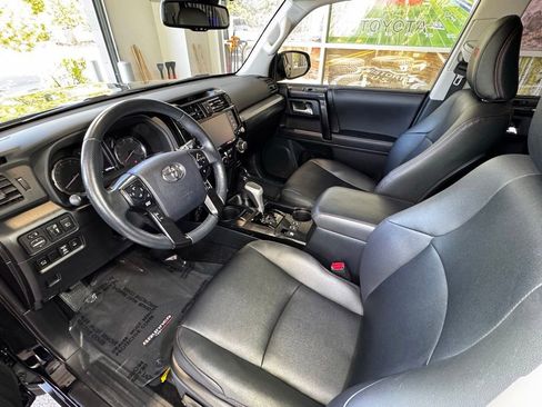 Certified 2024 Toyota 4Runner TRD Off-Road Premium w/ Off Road Premium Plus Package AWD/4WD image 22