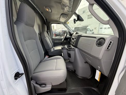 New 2026 Ford E-350 and Econoline 350 Super Duty w/ Power Equipment Group image 11